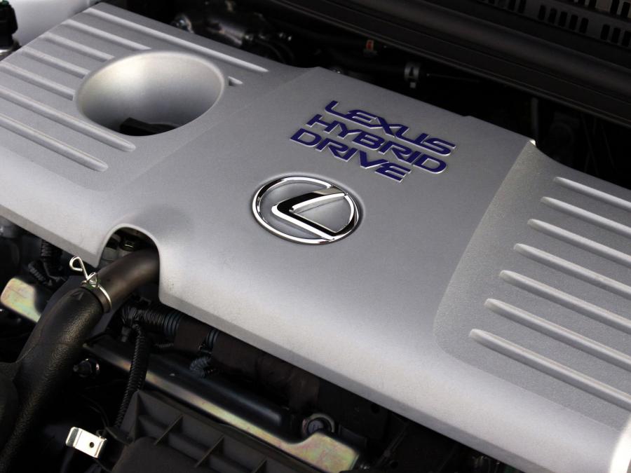  Lexus CT200h F-Sport 2011 года  (ZA) (фото 2 из 12)